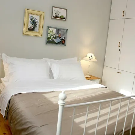 Flamouria Holiday home