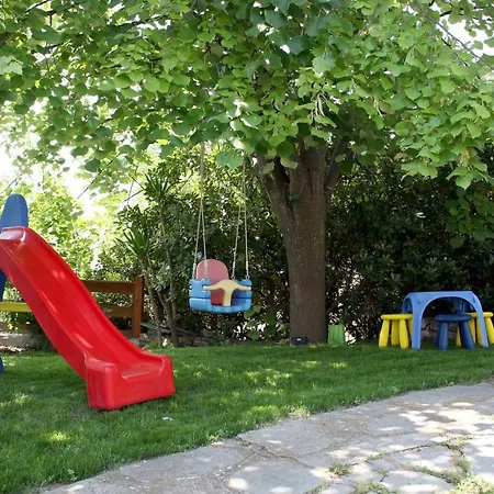 Flamouria آغيوس نيكولاوس