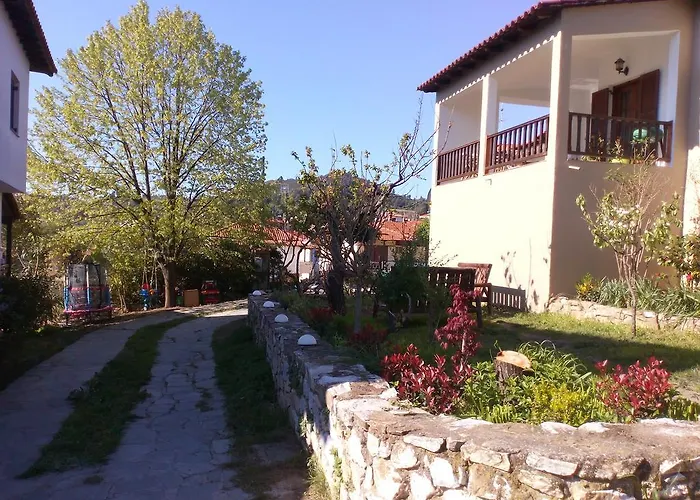 Flamouria Tatil Evi *